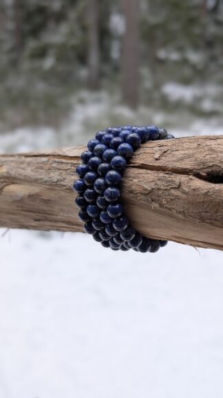 Rannekoru, Lapis lazuli